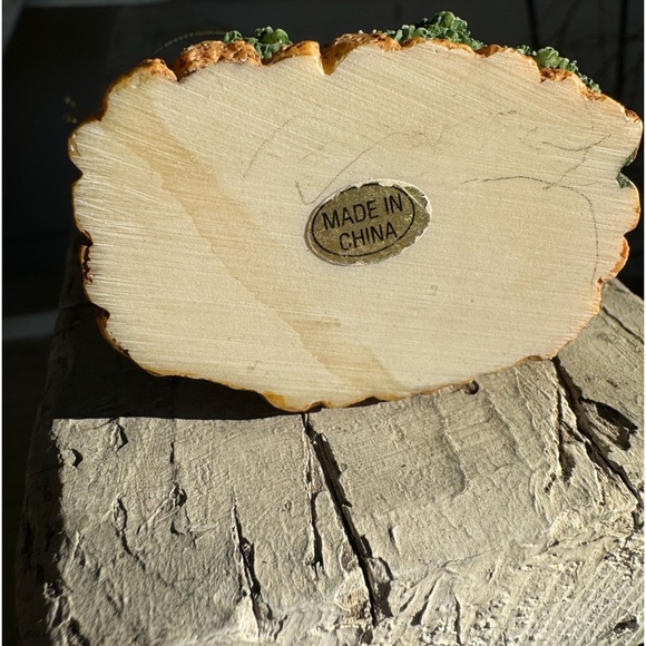 🐬 CLEARANCE ITEM: 4” Lighthouse Ornament with Gold Color Ribbon - Picture 8 of 10